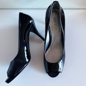 GUESS heels